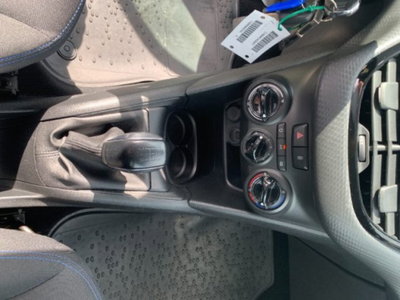 Peugeot 208 82 Stop&Start 5 porte Signature (16)
