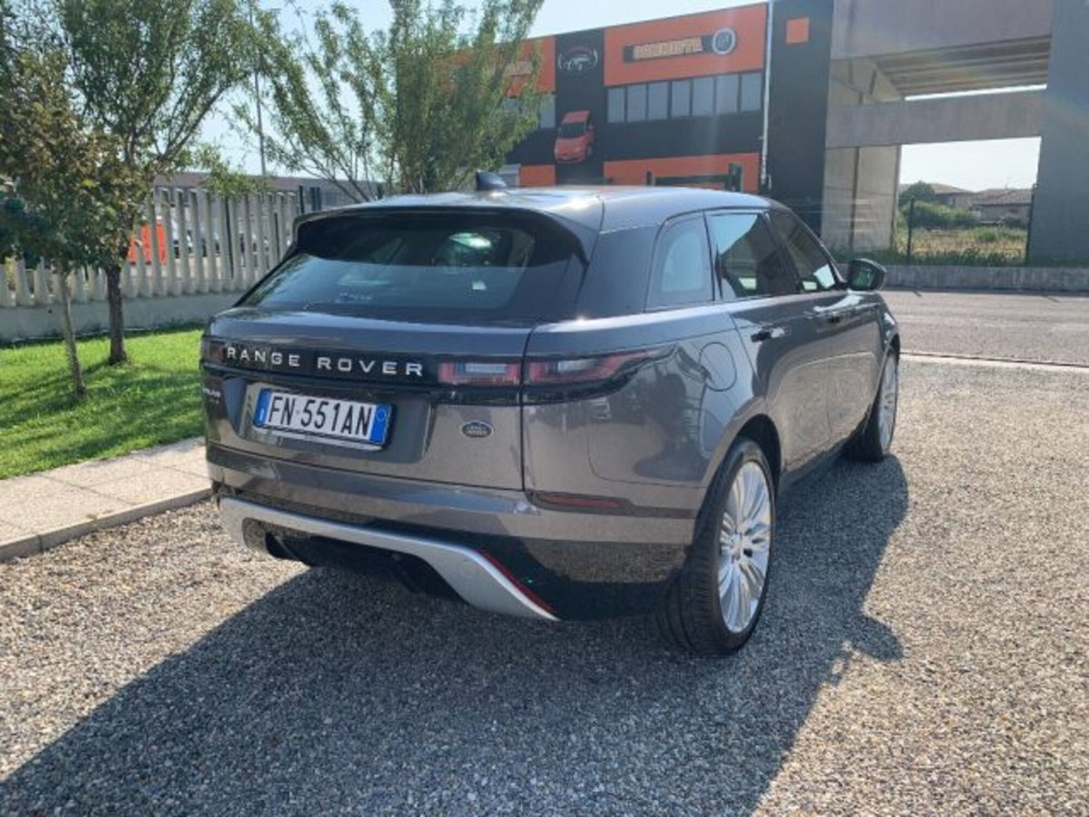 Land Rover Range Rover Velar 3.0 V6 SD6 300 CV First Edition (5)