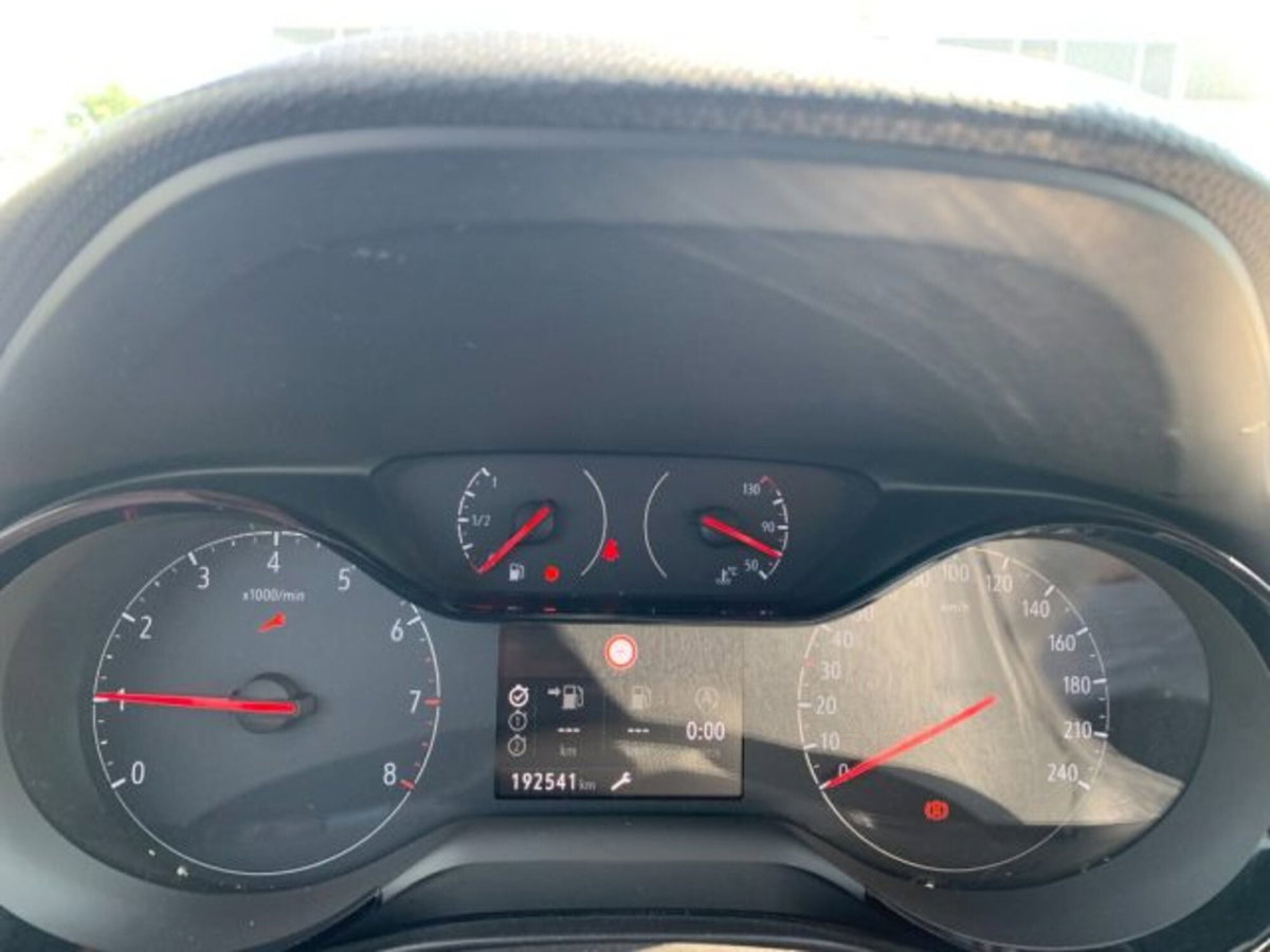 Opel Corsa 1.2 Elegance (12)
