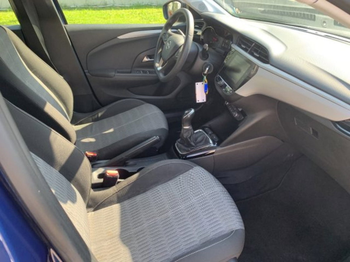 Opel Corsa 1.2 Elegance (9)
