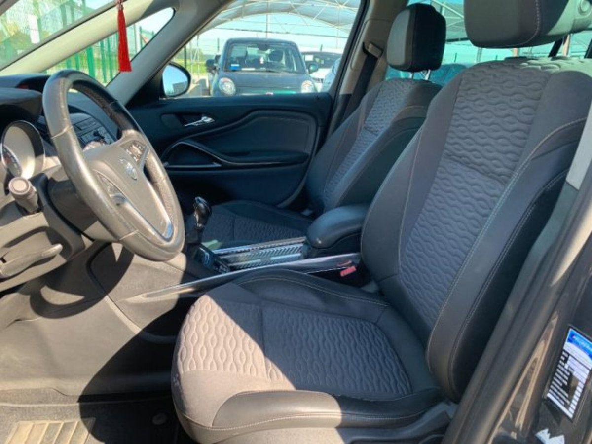 Opel Zafira Tourer 1.6 CDTi 136CV Start&Stop Cosmo (9)