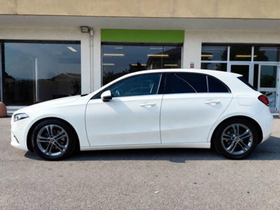Mercedes-Benz Classe A Sedan 180 d Automatic 4p. Business (12)