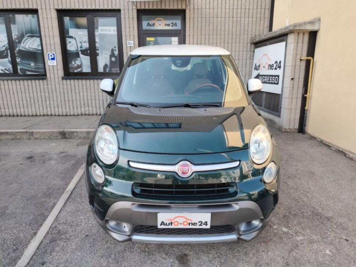 Fiat 500L 1.6 Multijet 105 CV Trekking (2)