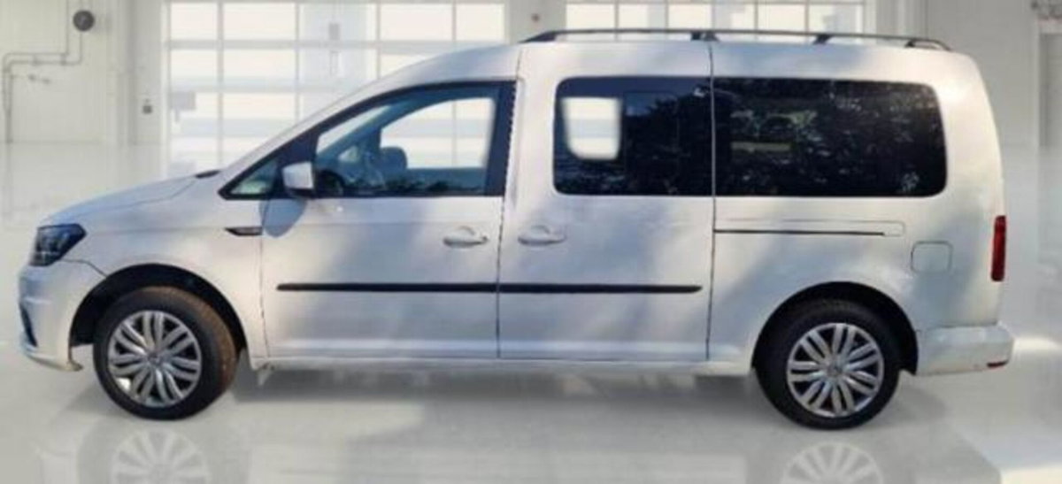 Volkswagen Caddy 2.0 TDI 102 CV Maxi (2)