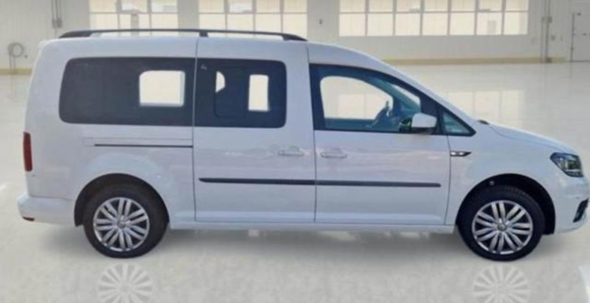 Volkswagen Caddy 2.0 TDI 102 CV Maxi (4)