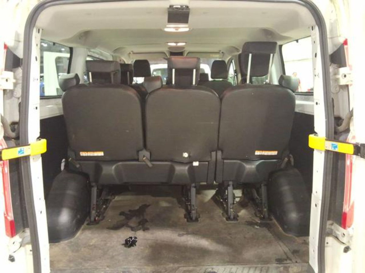 Ford Transit Custom Furgone 320 2.0 TDCi 130 PC Combi Trend (10)