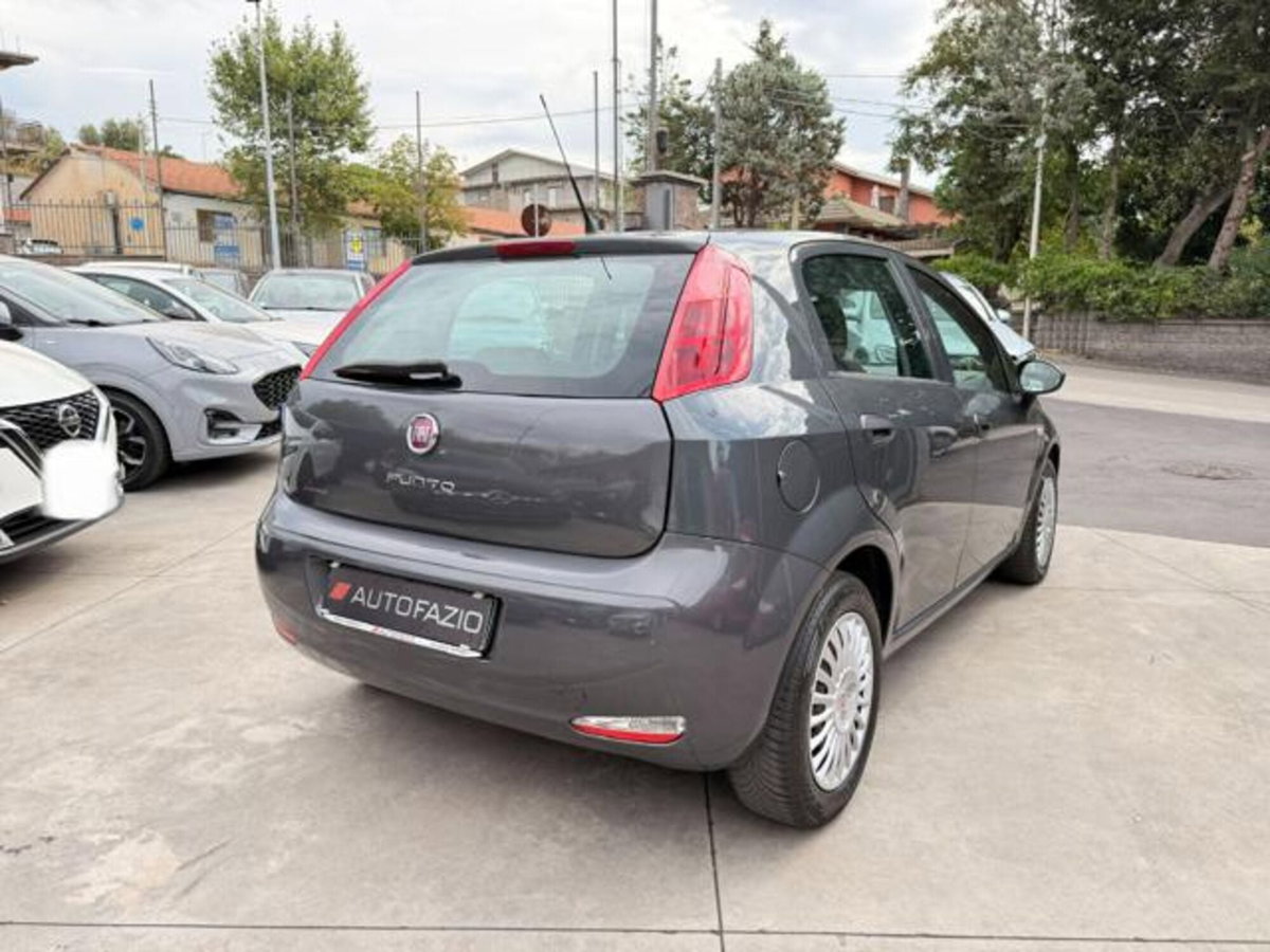 Fiat Punto 1.3 MJT II S&S 95 CV 5 porte Street (11)