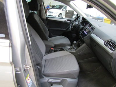 Volkswagen Tiguan 1.5 TSI 150 CV DSG ACT R-Line (14)