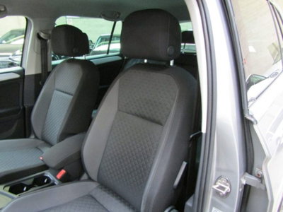 Volkswagen Tiguan 1.5 TSI 150 CV DSG ACT R-Line (9)