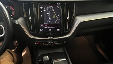 Volvo XC60 B4 (d) AWD Geartronic Momentum N1 (10)