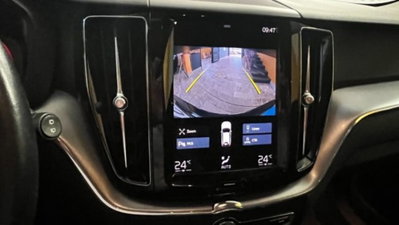 Volvo XC60 B4 (d) AWD Geartronic Momentum N1 (12)