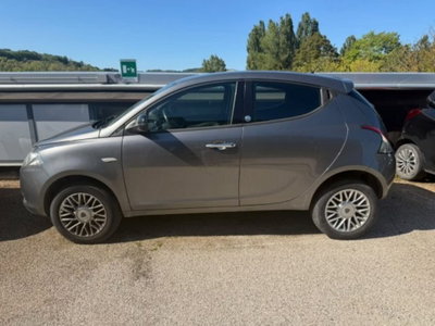 Lancia Ypsilon 0.9 TwinAir 85 CV 5 porte Metano Ecochic Elle (5)