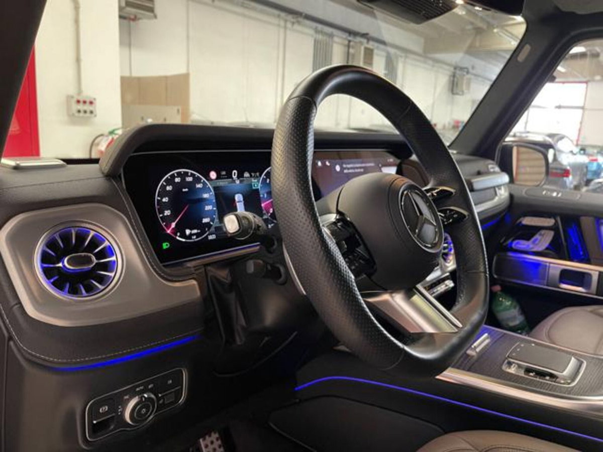 Mercedes-Benz Classe G 450 d AMG Line 367cv auto (9)