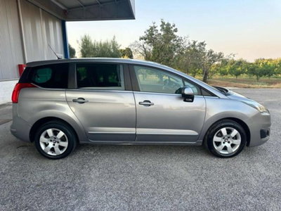 Peugeot 5008 1.6 HDi 115CV Access (5)