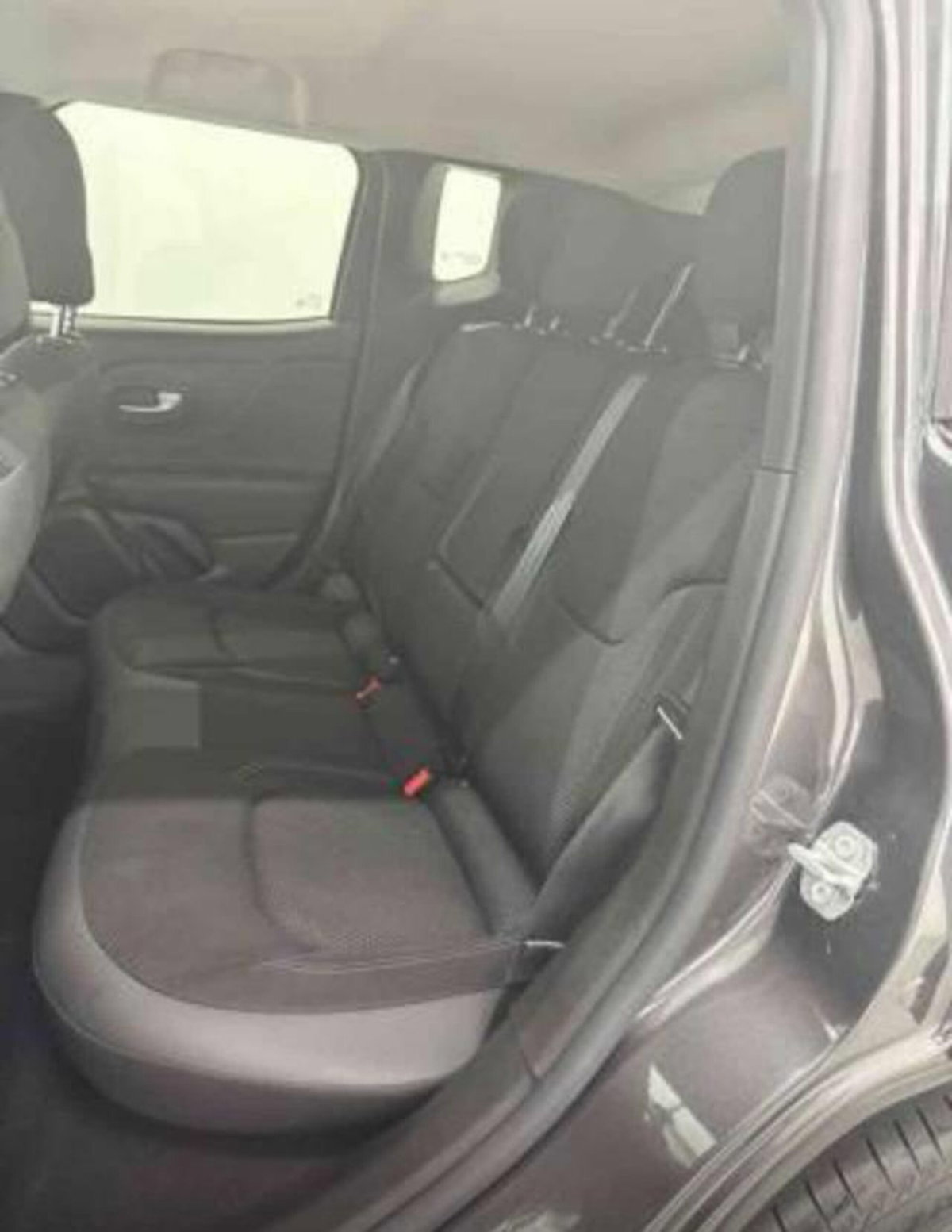 Jeep Renegade 1.6 Mjt 130 CV Limited (10)