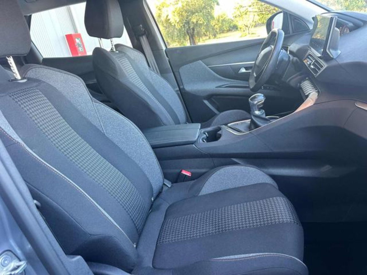 Peugeot 3008 BlueHDi 130 S&S Active Business (12)