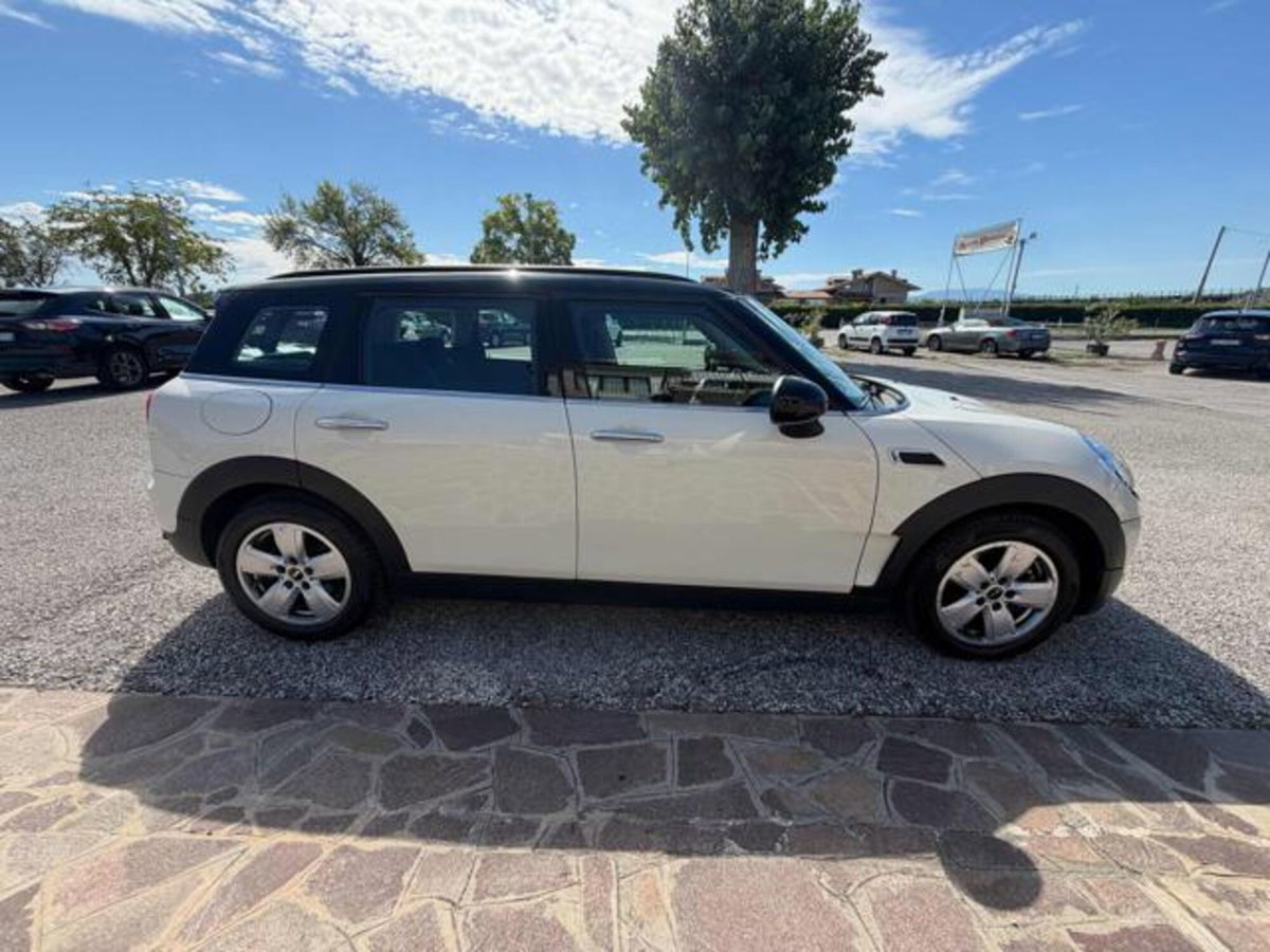 MINI Mini Clubman 2.0 Cooper D Business Clubman (3)