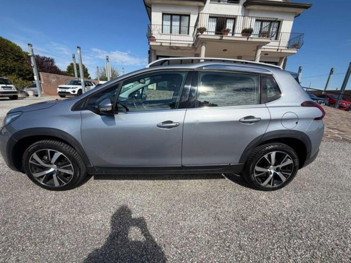 Peugeot 2008 Turbo 110 EAT6 S&S Allure (6)