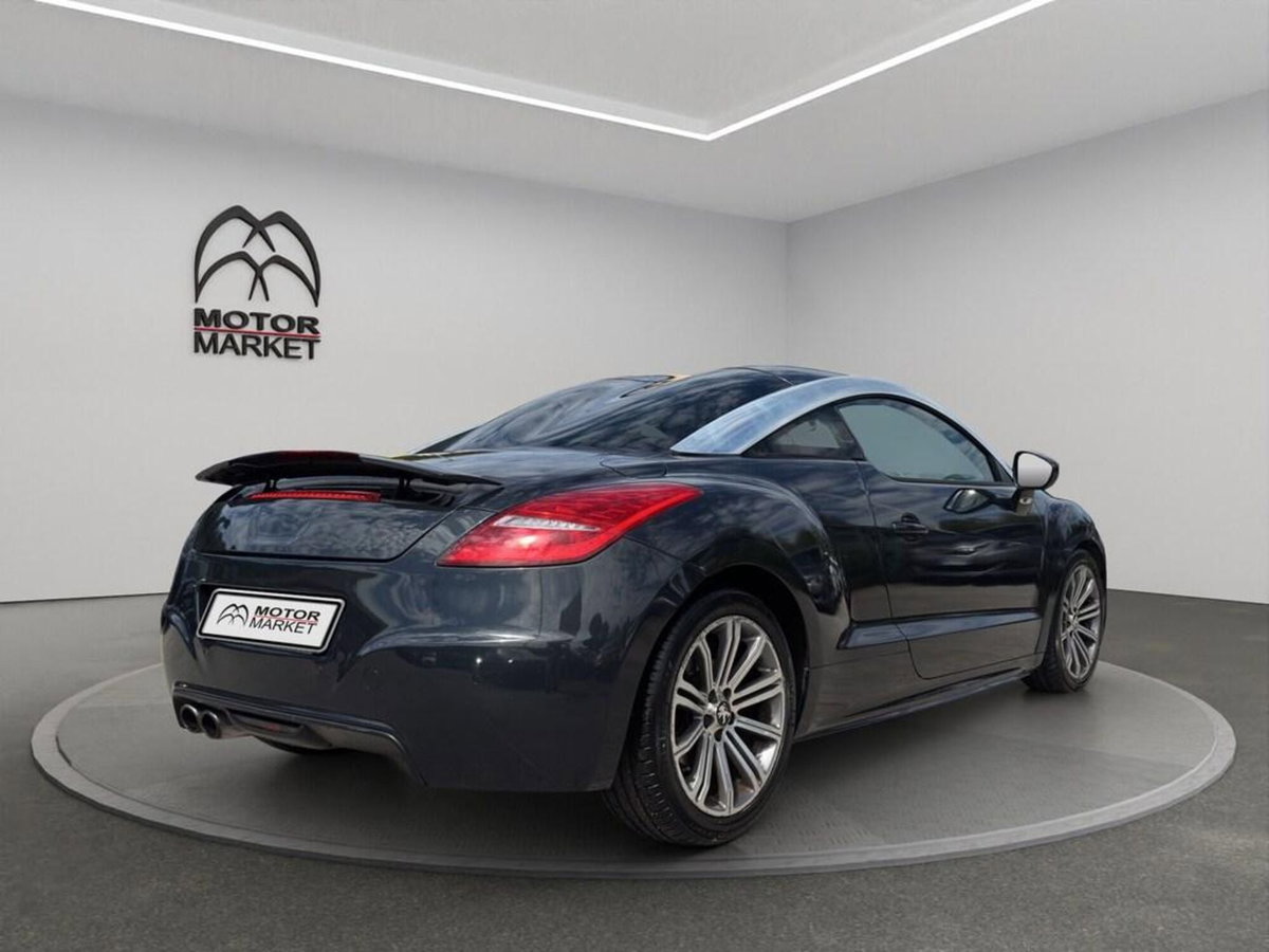Peugeot RCZ 2.0 HDi 163CV (7)