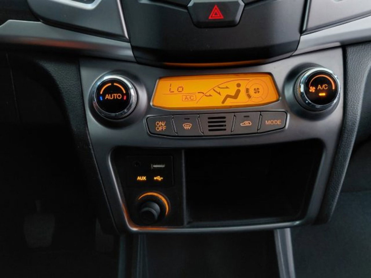 Ssangyong Korando 2.2 Diesel 2WD MT Limited (13)