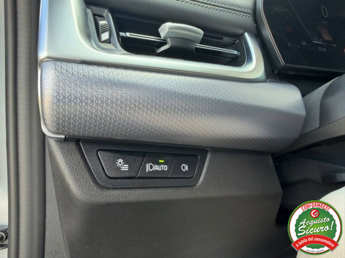 BMW X1 sDrive 18i Msport (12)