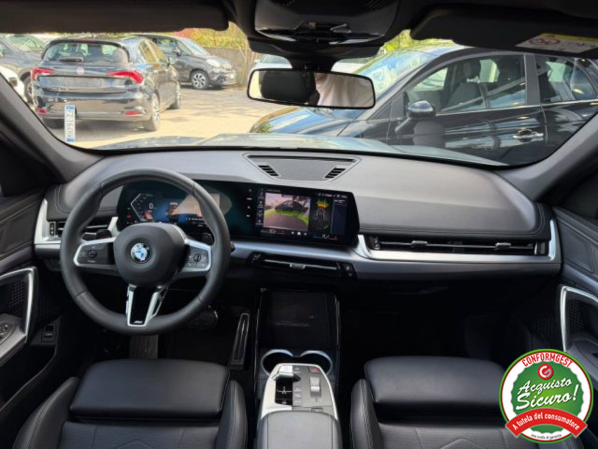BMW X1 sDrive 18i Msport (8)