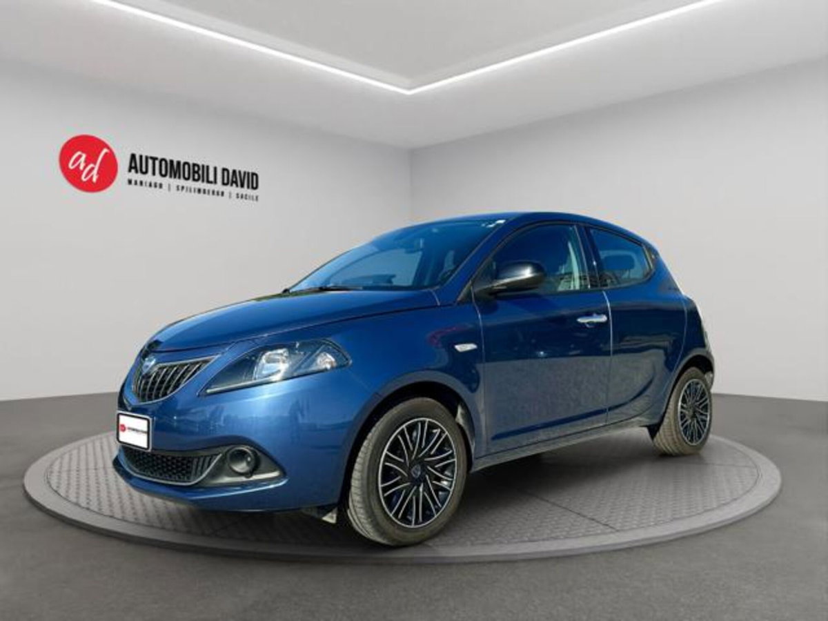 Lancia Ypsilon 1.0 FireFly 5 porte S&S Hybrid Silver Plus