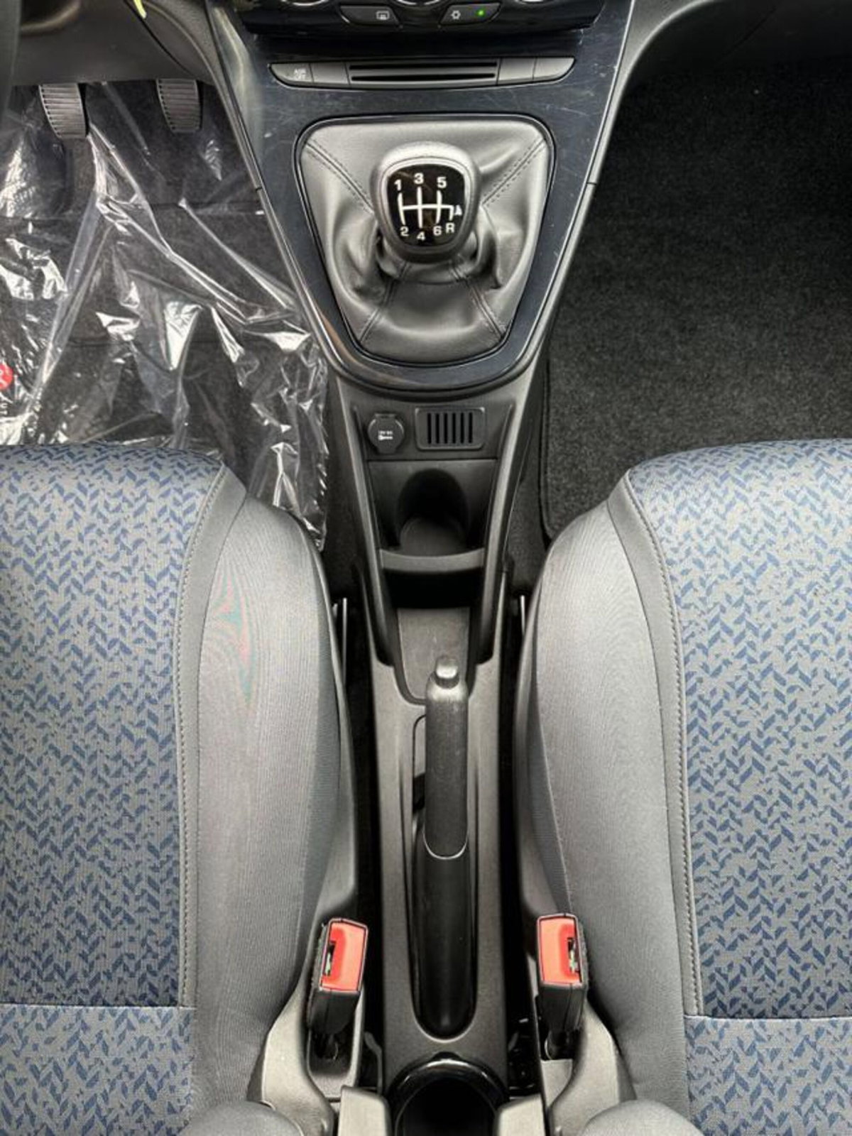 Lancia Ypsilon 1.0 FireFly 5 porte S&S Hybrid Silver Plus (11)