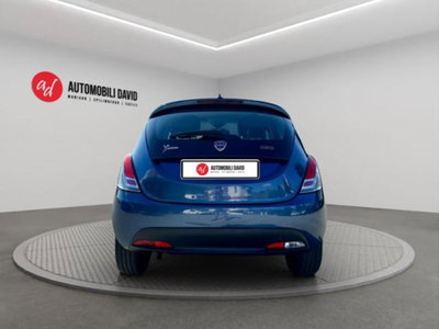 Lancia Ypsilon 1.0 FireFly 5 porte S&S Hybrid Silver Plus (6)