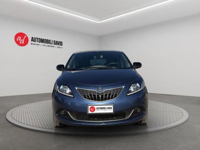 Lancia Ypsilon 1.0 FireFly 5 porte S&S Hybrid Silver Plus (5)