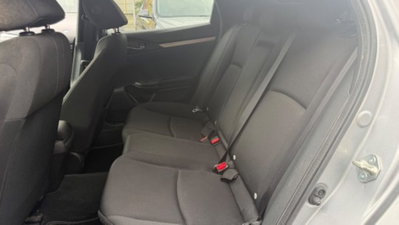 Honda Civic 1.6 4 porte aut. Elegance Navi (8)