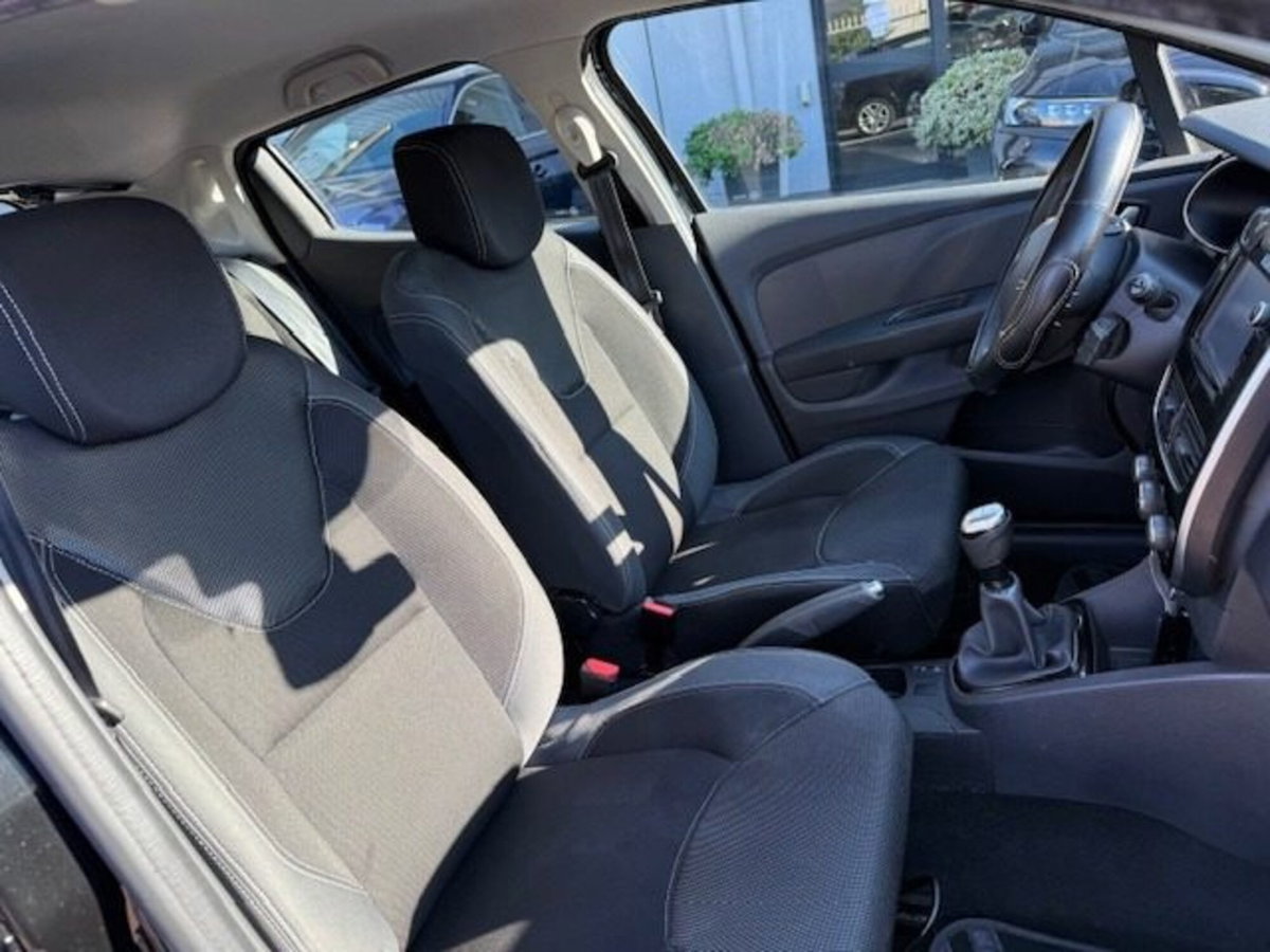 Renault Clio dCi 8V 75CV Start&Stop 5 porte Energy Life (4)