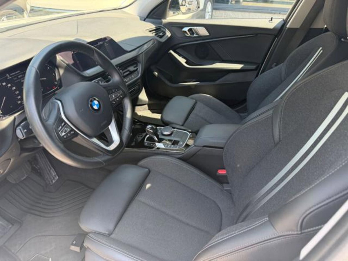 BMW Serie 1 116d 2.0 116CV cat 5 porte Attiva DPF (7)