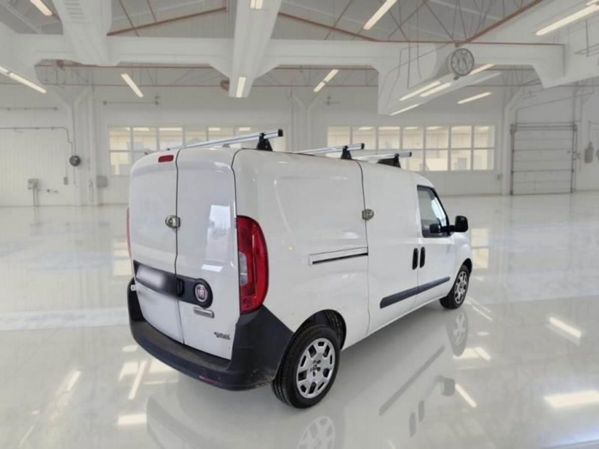 Fiat Doblò Furgone cargo maxi 1.4 tjt n.power 120cv LH1 Lounge (5)