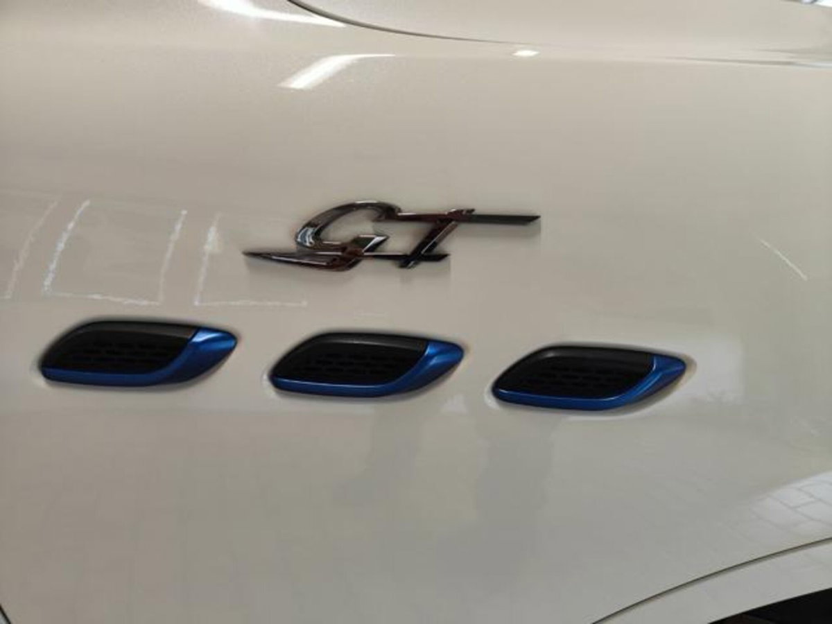 Maserati Levante Levante MHEV 330 CV AWD GT (19)