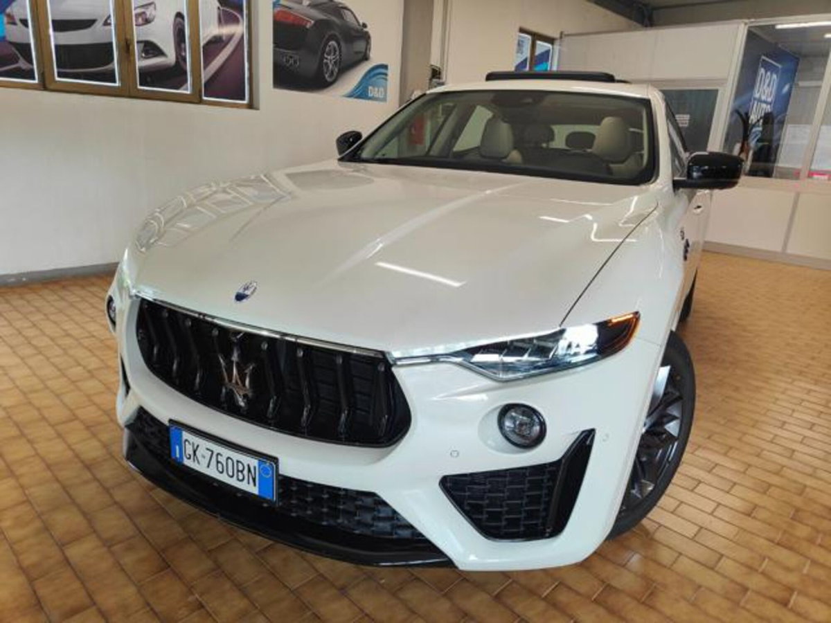 Maserati Levante Levante MHEV 330 CV AWD GT (4)