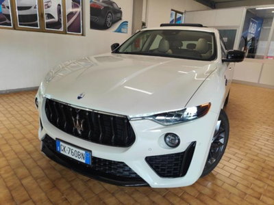 Maserati Levante Levante MHEV 330 CV AWD GT (4)