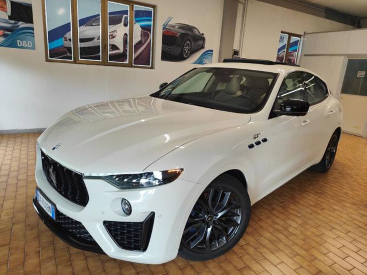 Maserati Levante Levante MHEV 330 CV AWD GT (7)