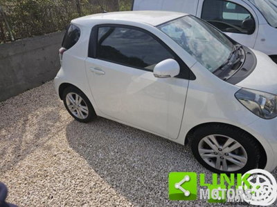Toyota iQ 1.3 Executive (8)