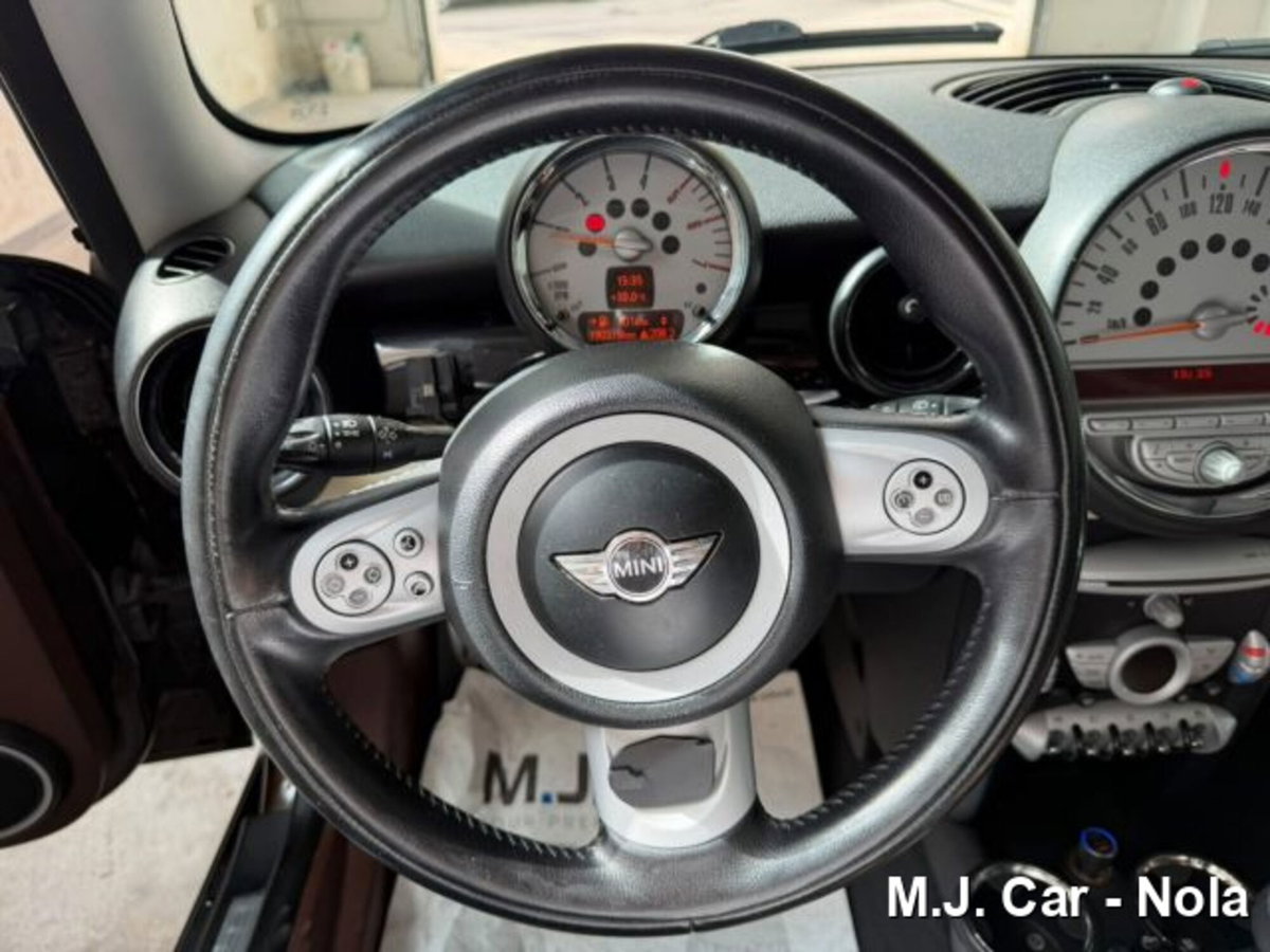 MINI Mini Clubman 1.6 16V Cooper D Clubman (11)