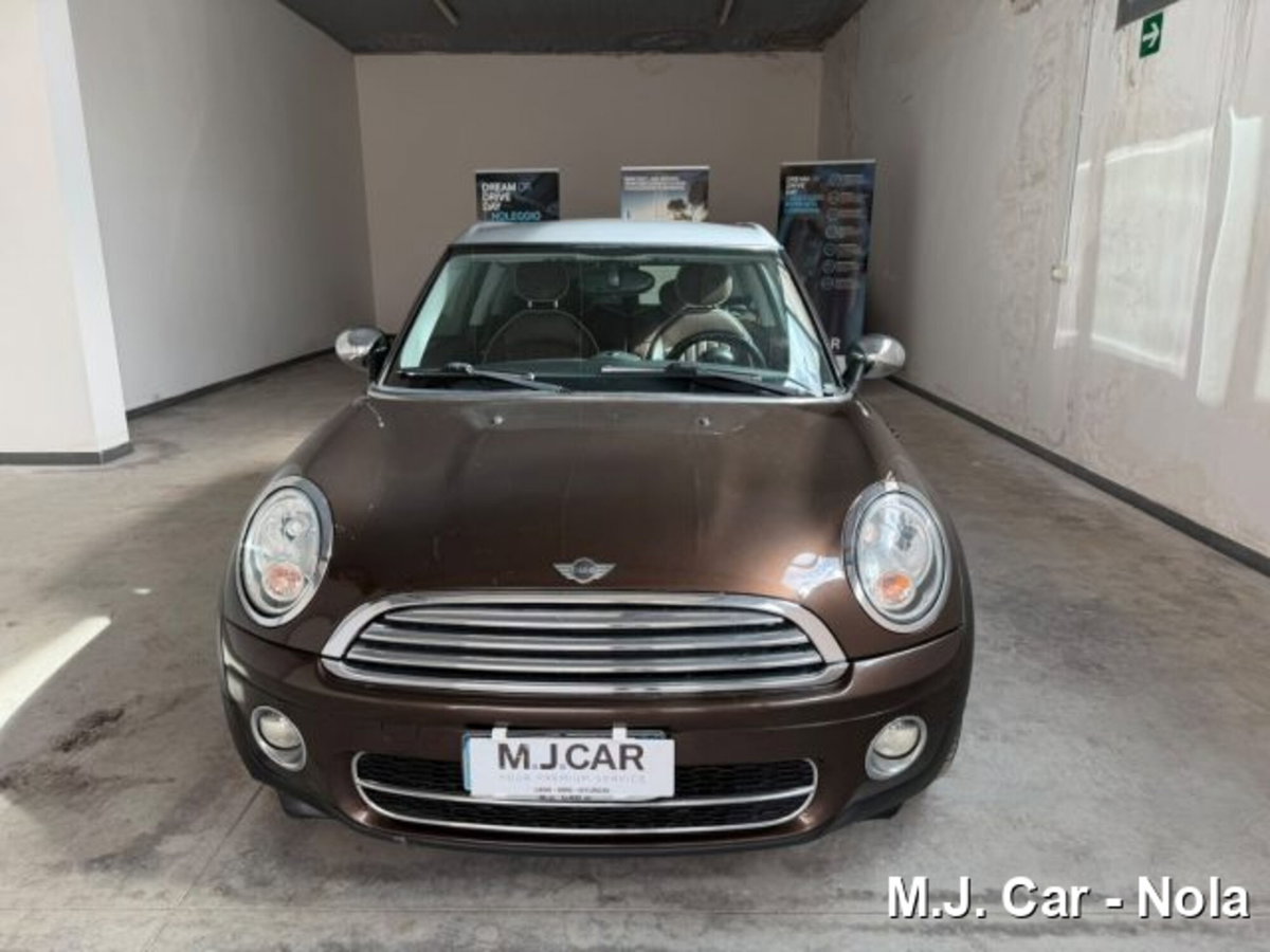 MINI Mini Clubman 1.6 16V Cooper D Clubman (3)