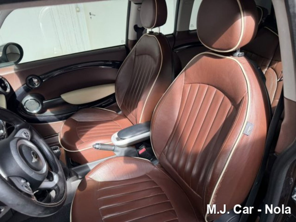 MINI Mini Clubman 1.6 16V Cooper D Clubman (9)
