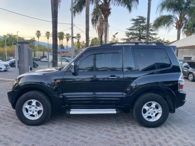 Mitsubishi Pajero 3.2 16V DI-D 3p. GLX (15)