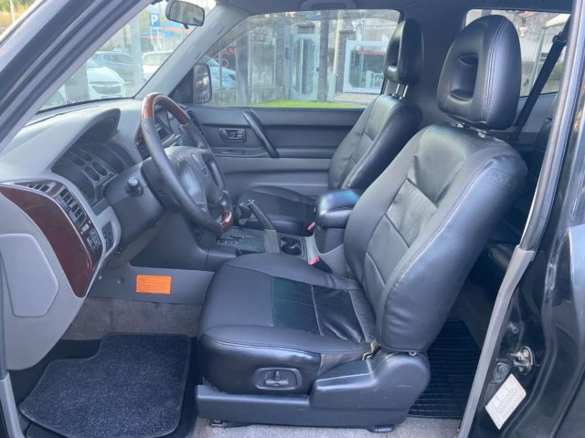 Mitsubishi Pajero 3.2 16V DI-D 3p. GLX (6)