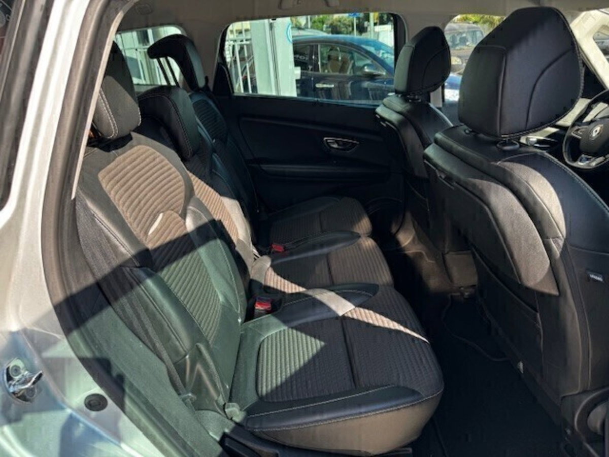 Renault Grand Scénic 1.5 dci energy Sport Edition2 110cv edc (14)
