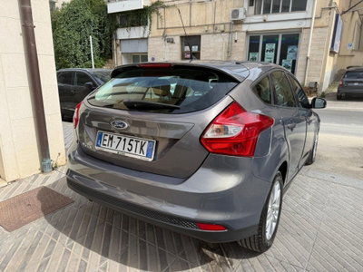 Ford Focus 1.6 TDCi 115 CV (11)