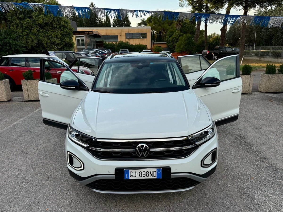 Volkswagen T-Roc 2.0 TDI SCR 150 CV DSG Style BlueMotion Technology (15)