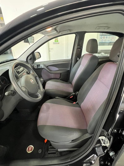 Fiat Panda 1.2 Emotion (8)