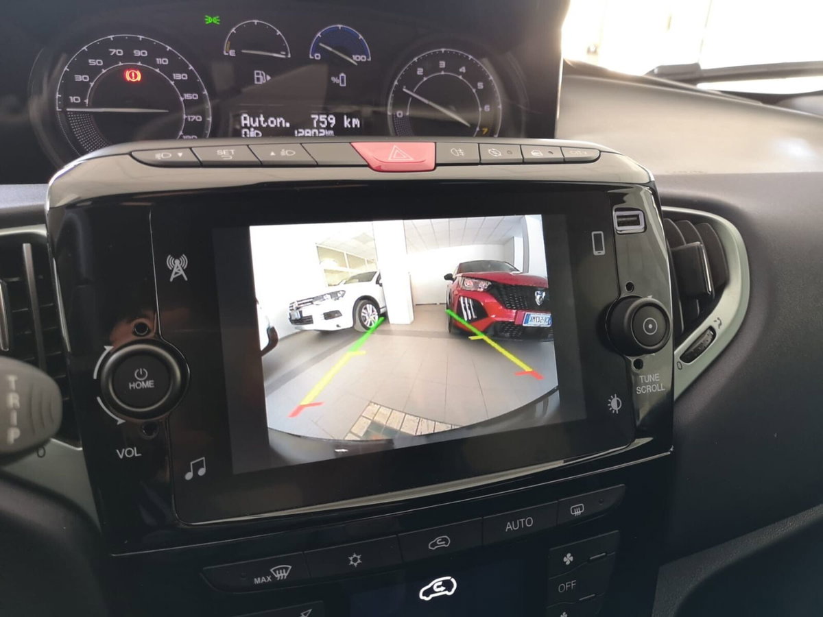 Lancia Ypsilon 1.0 FireFly 5 porte S&S Hybrid Ecochic A. Ferretti (13)