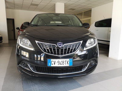 Lancia Ypsilon 1.0 FireFly 5 porte S&S Hybrid Ecochic A. Ferretti (2)
